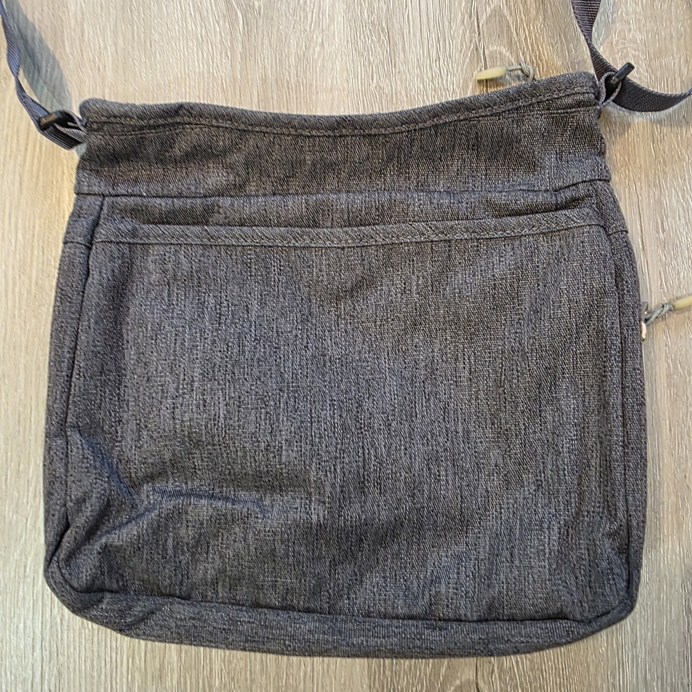 L.L. Bean Boundless Expandable Crossbody Bag Purse Tote 10 X 10 - Picture 3 of 8